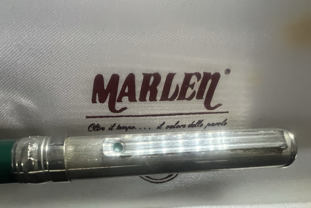 Marlen Stylo-Plume Stylo à Plume Argent 925 Laque Vert Iridium M Garantie