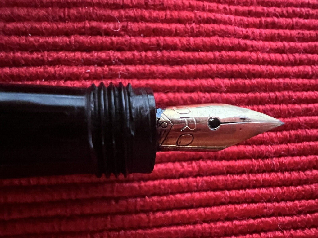 Ma Gus P.O Pen Fountain Pen Plated Pen Gold to Repair as Is