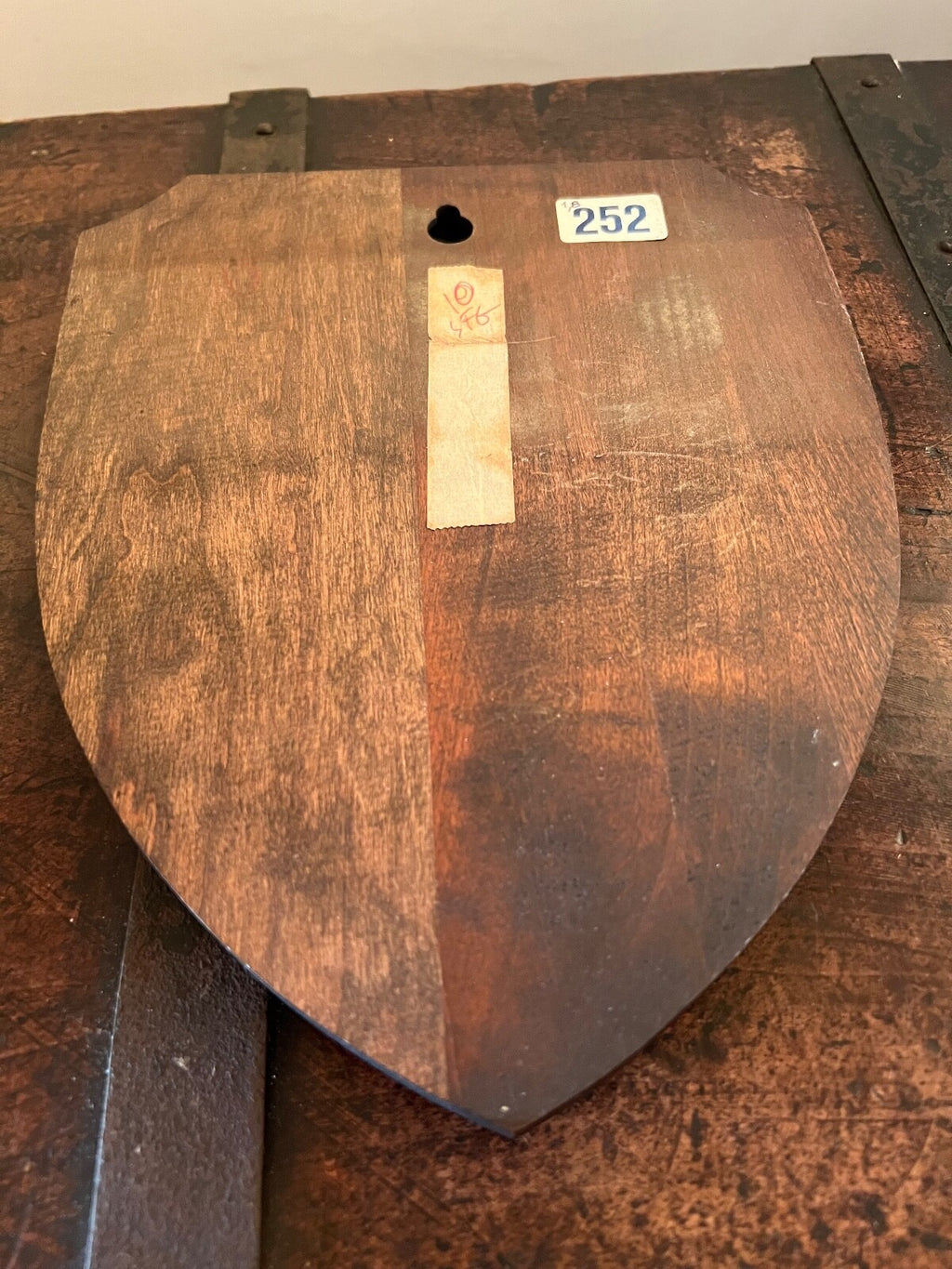 Crest Individualita '10 Group Forces Special USA Shield Wood Vintage