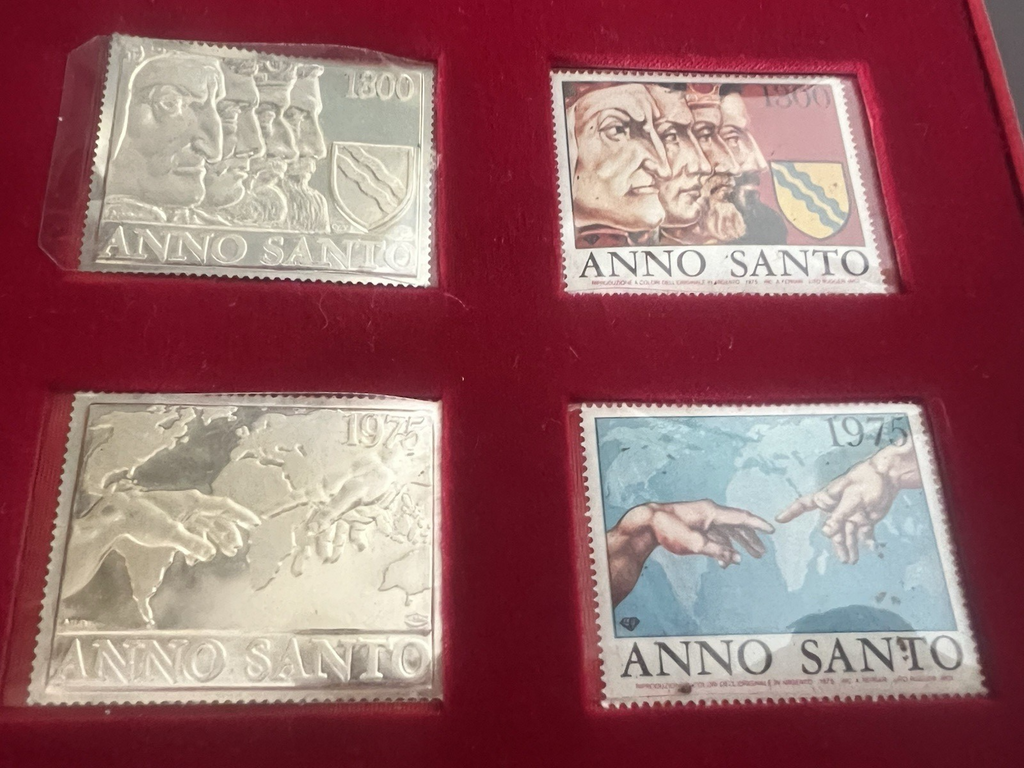 Timbres Année Santo Argent 925 Avec Original Etui 1300 1975 