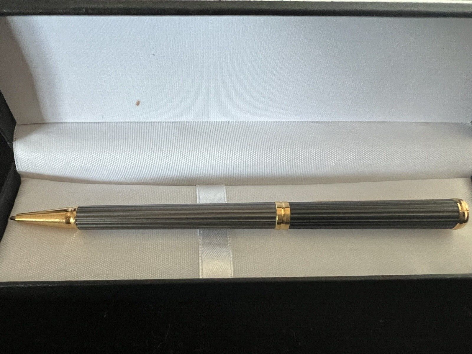 🔴 AURORA penna sfera KONA TITANIO bicolore profili laminati scrive B