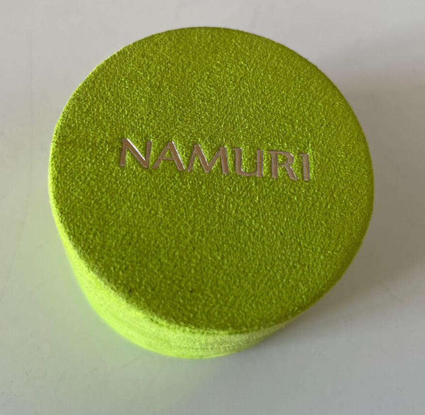 Namuri Boîte Bijou Boucles D'Oreilles, Anneau Floqué Vert Logo Intérieur Et 