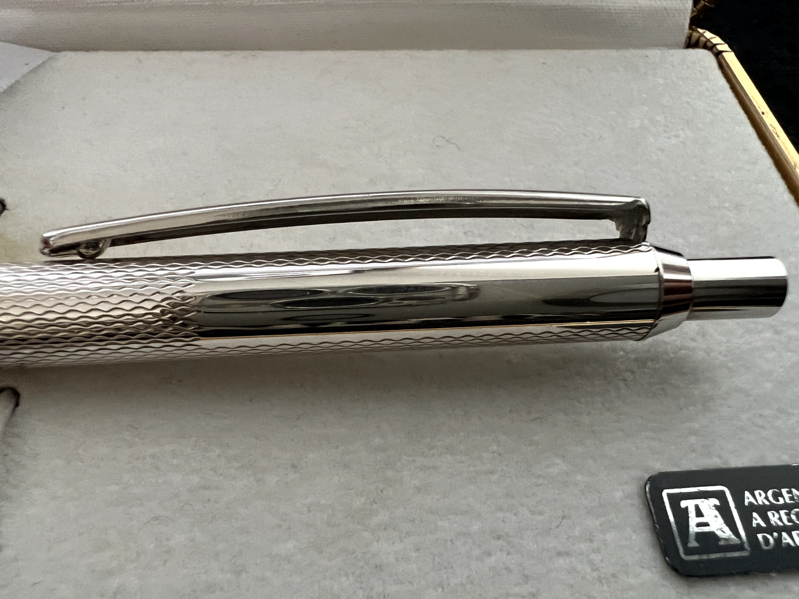 🔴 SETTELAGHI Kugelschreiber aus massivem 925er Silber mit Guilloche-Muster, persönliches Fenster 7 