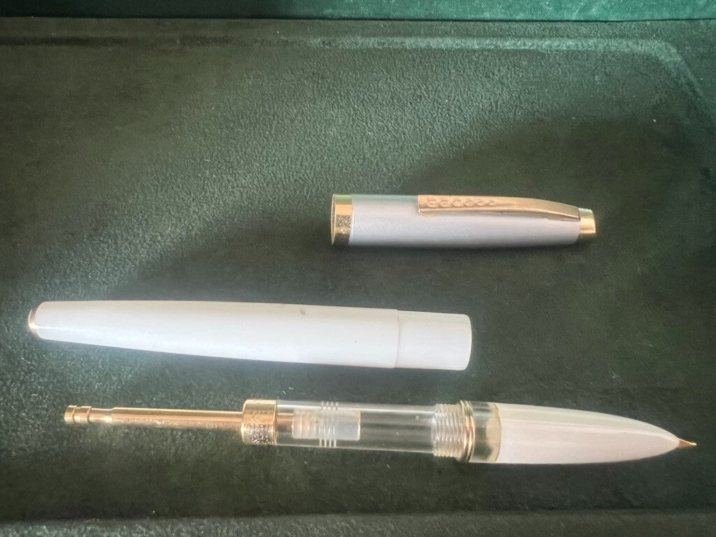 🔴 Penne stilografiche blu bianca a pistone scrivono per inchiostro vintage B