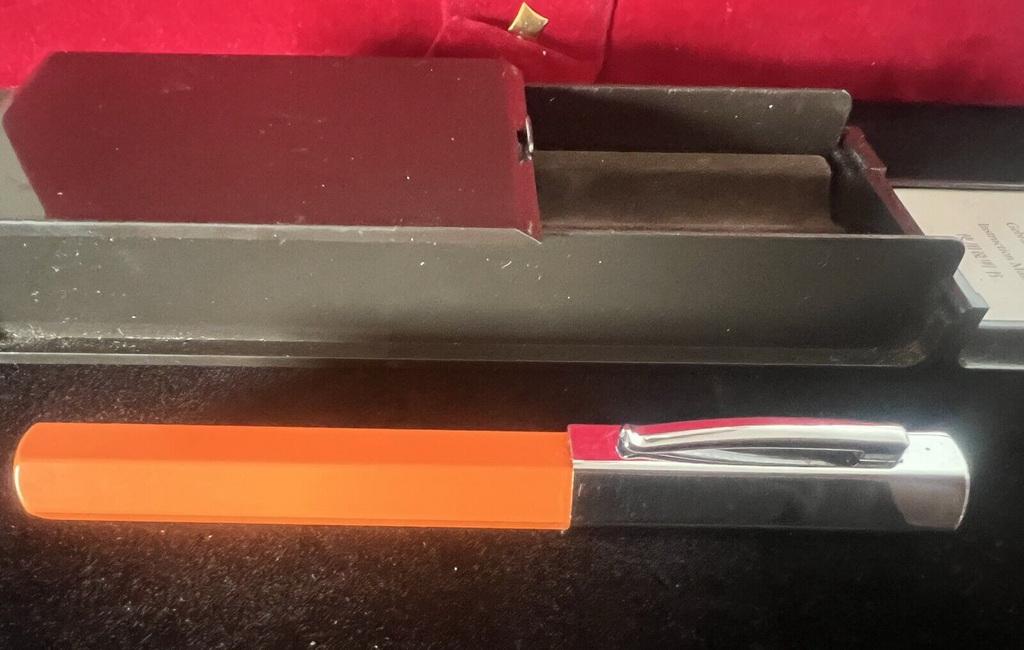 🔴 FABER CASTELL penna sfera arancione profili sagomati astuccio RARA VINTAGE