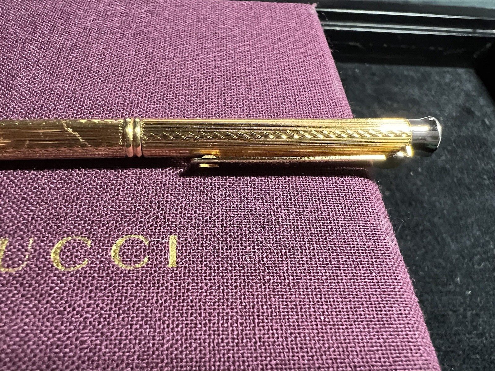 Gucci Stylo-Plume Sphère Or Guillocchè Mini De Sac Rare Vintage
