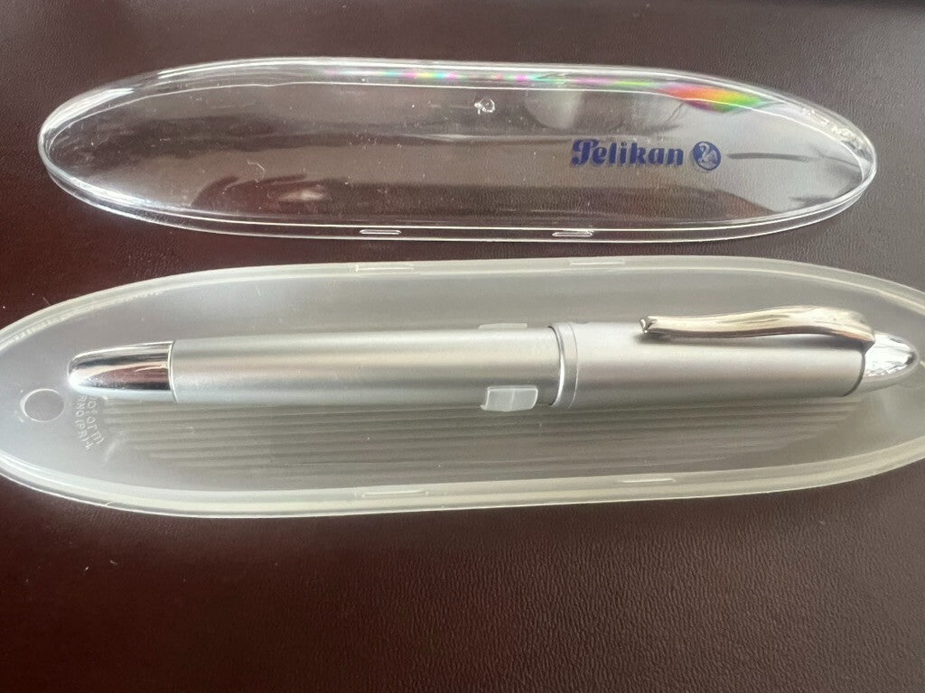 🔴 PELIKAN penna stilografica satinata profili cromati metallo lucidi M vintage