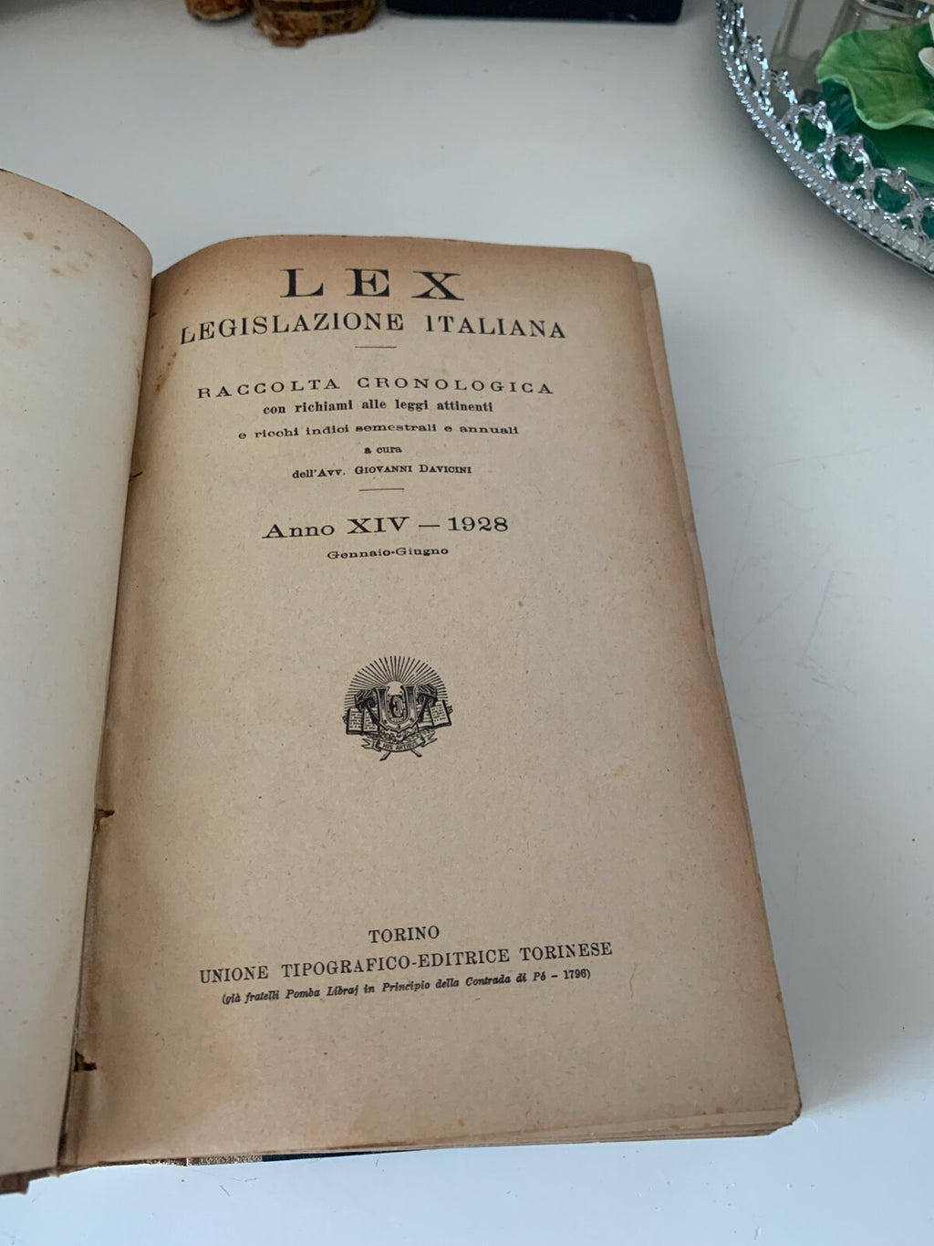 Livre Chronologie Législation Italienne Giovanni Davioini Vintage 1928