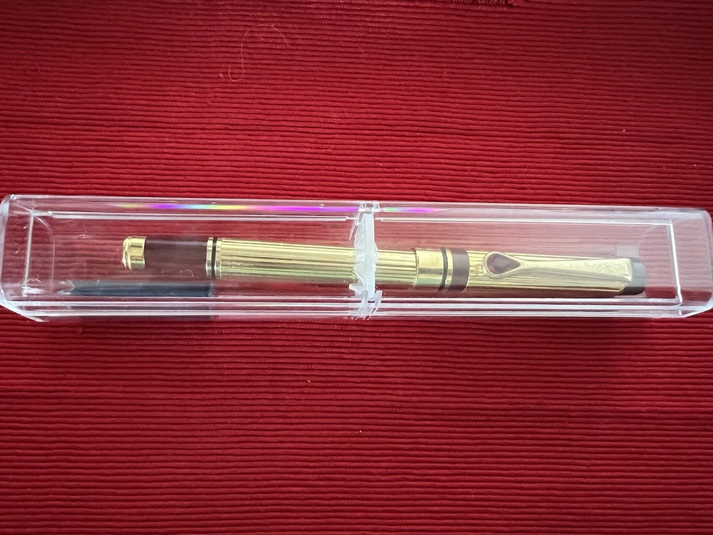 🔴 Vintage RED Drop Iridium Point 7 Patronen Gold Füllfederhalter 
