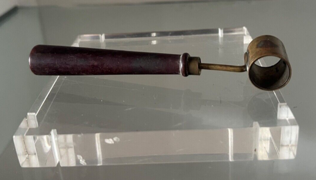 Kugelförmiger Messlöffel zur Dekoration, Messing, Holzgriff, Vintage 