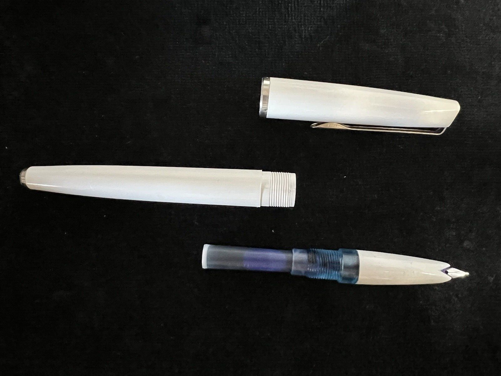 Universal Pens Fountain Piston Red Light Blue White Vintage '70 3PENNE