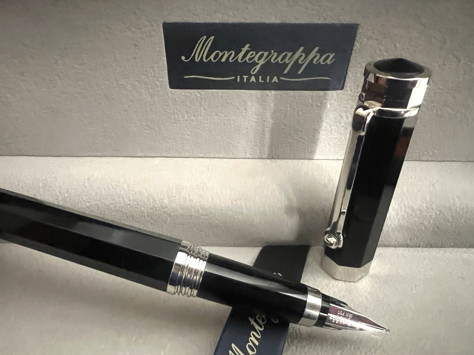 🔴 MONTEGRAPPA penna stilografica NeroUno 1912 pennino ORO 18K M converter NOS