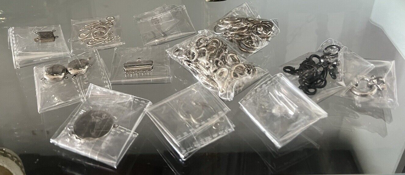 🔴 Halskettenverschlüsse mit Karabiner, Konvolut mit 71 Stück, ebenfalls Vintage 