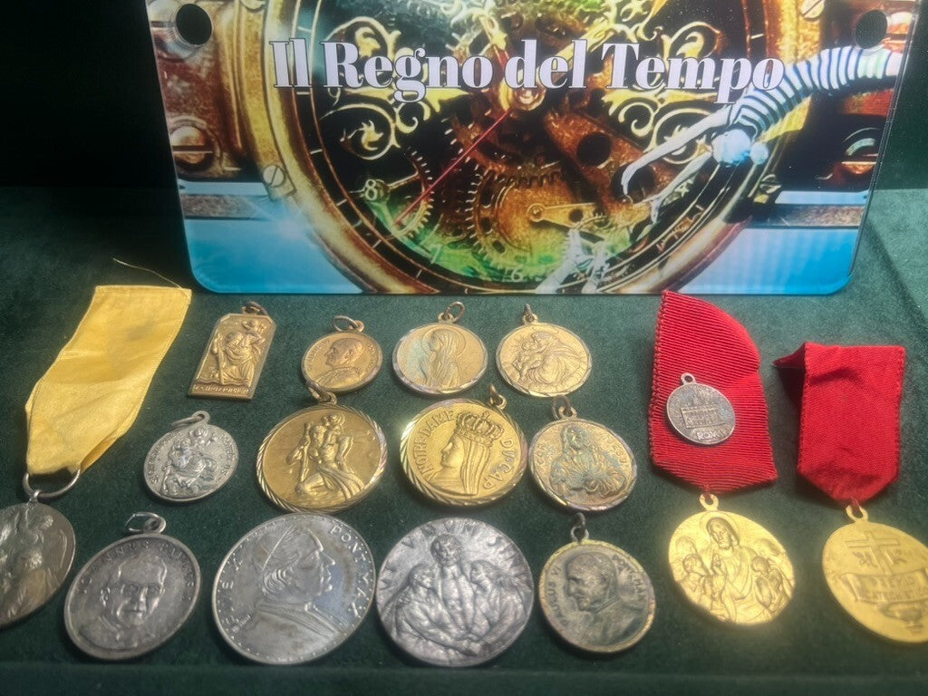 🔴 Medaglie SACRE pellegrinaggi al merito metallo nastri vintage LOTTO n.19