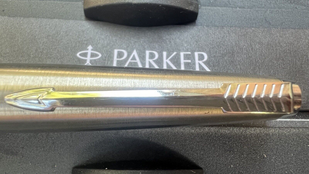 Parker Stylo-Plume Stylo à Plume 45 Satin Chrome Poli Stylo Plume F Écrit