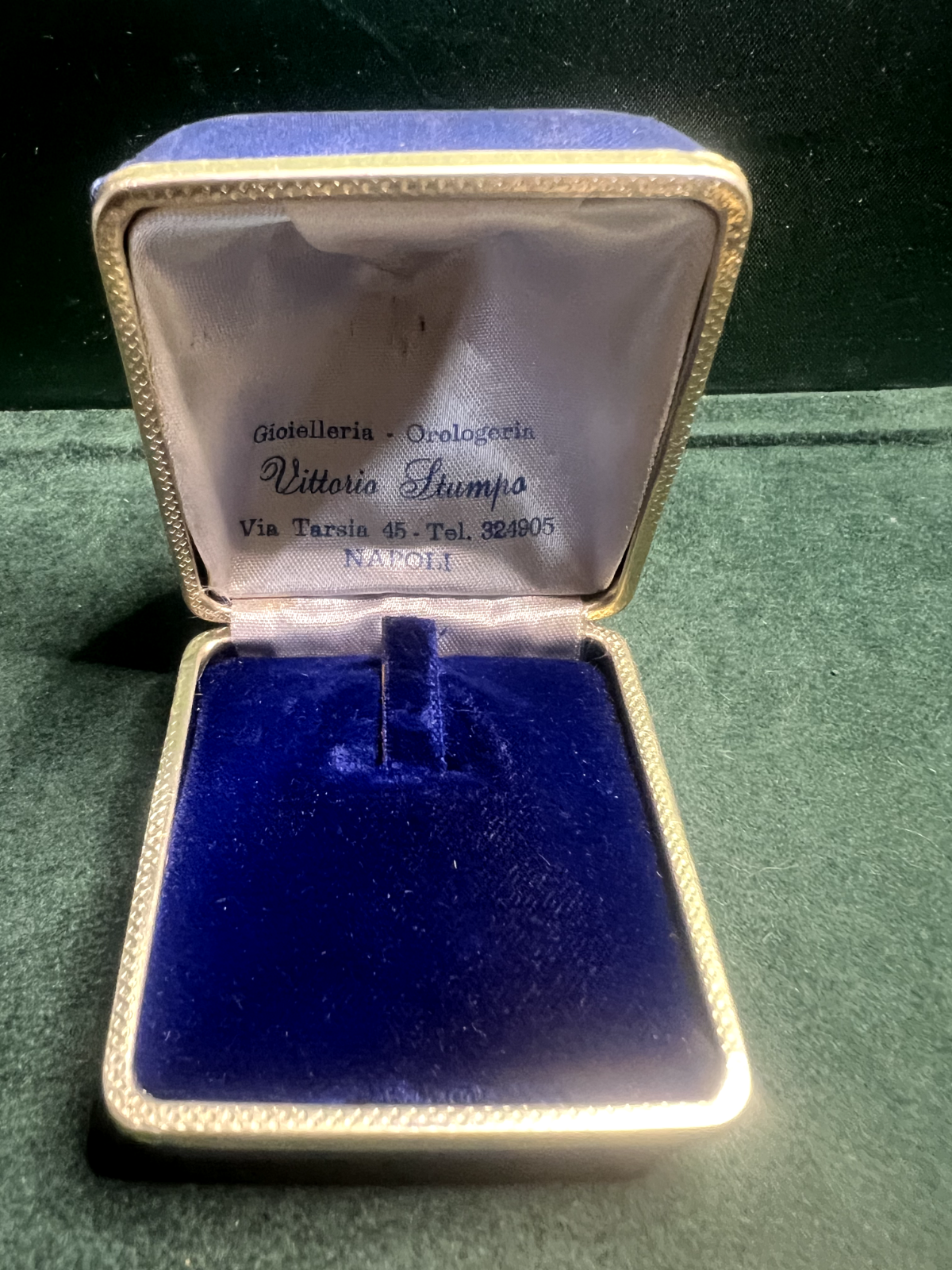 Boîte Anneau Trousse Housse Bijou Bord Métal Vintage