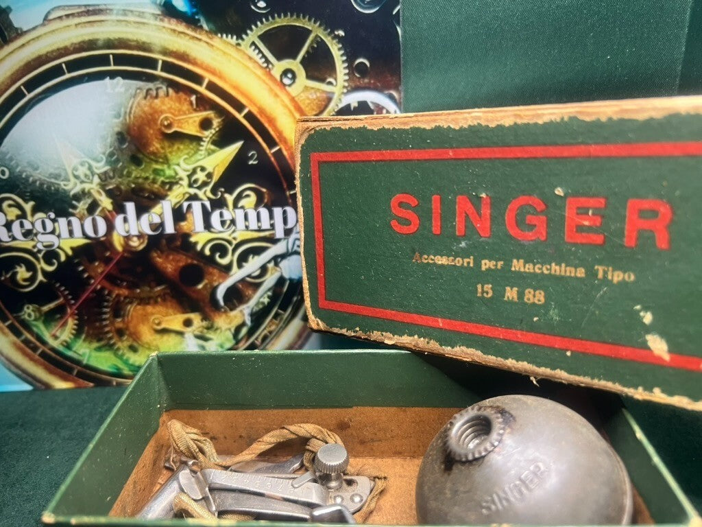 Singer Sewing Machine Accessories 15M88 Mechanisms Parts Gears Vintage