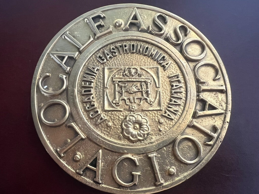 Placa AGI Local Asociado Academia Gastronómica Italiana Restaurante OTTONE