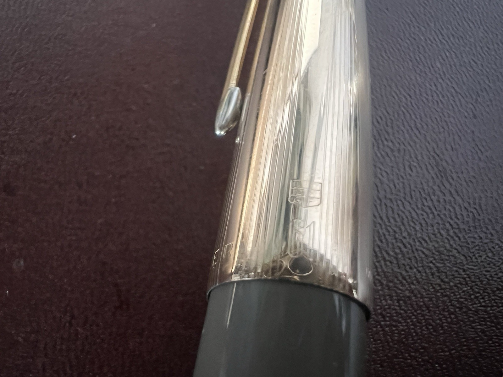 Parker Stylo-Plume Stylo à Plume 61 Gris Or Flèche Doré Gravé Vintage