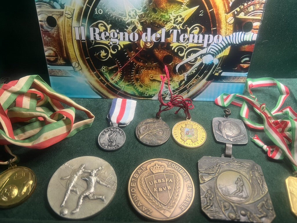 🔴 Medaglie SPORTIVE al merito metallo con nastri vintage LOTTO n.20