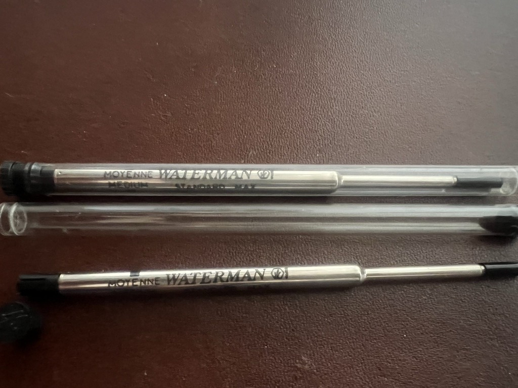 🔴 WATERMAN refill penna sfera inchiostro NERO Medio ricarica ricambio 2 PEZZI