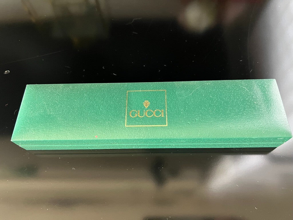 GUCCI Women's Watch Gold Plated Works 2000L Quartz Vintage 80
