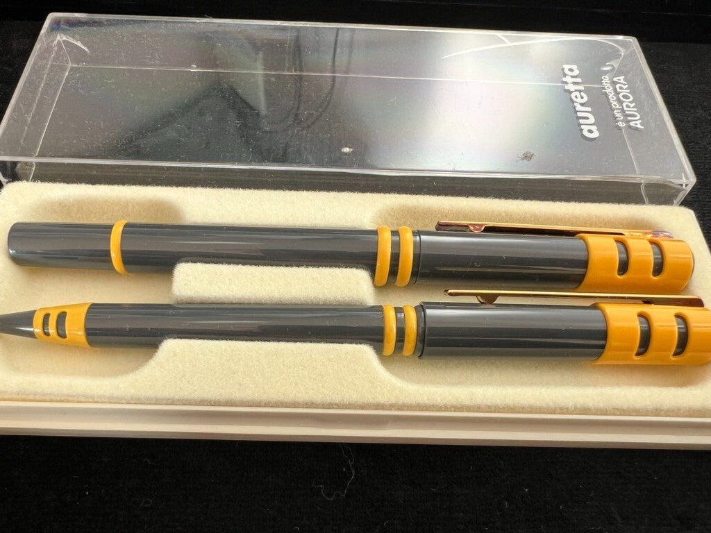 Auretta Füllfederhalter von Aurora Club Grau Gelb und Kugel Vintage B 