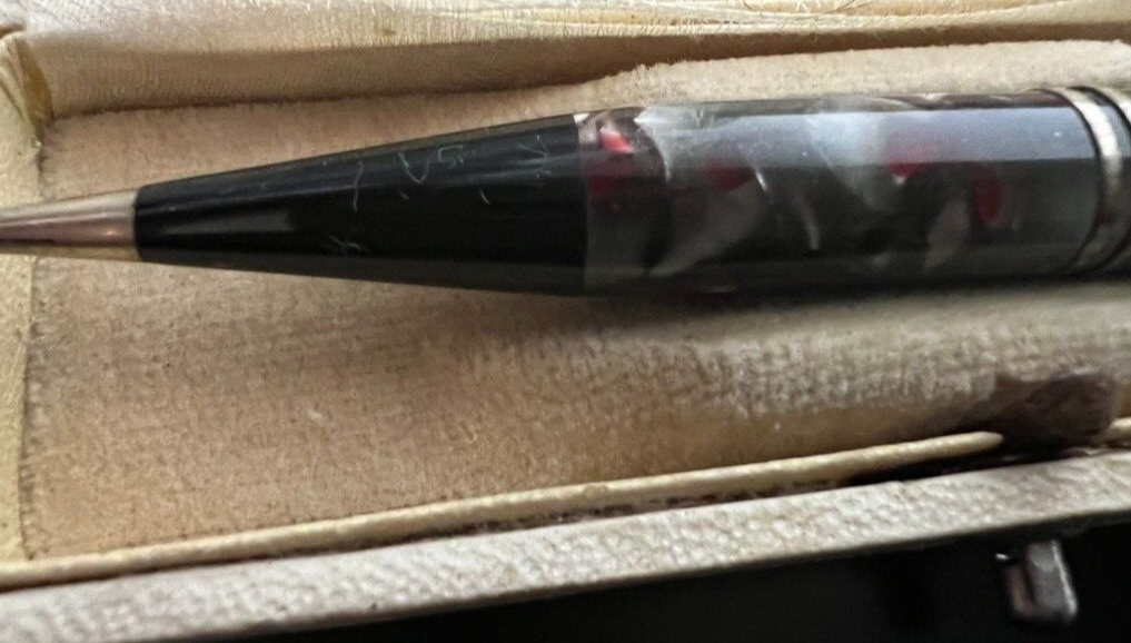 🔴 Vintage marbled celluloid mechanical pencil with hook. 