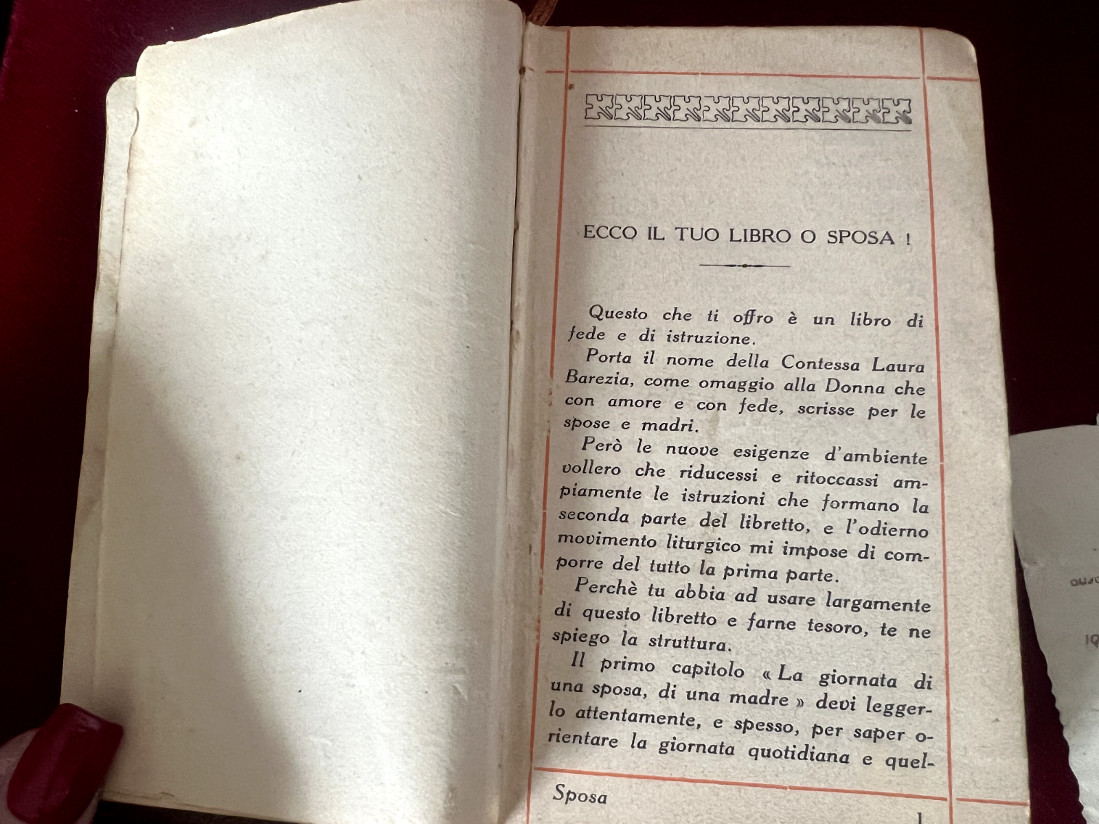 🔴 Buchen Sie DIE CHRISTLICHE BRAUT mit alten Heiligenbildern mit gemeißeltem Flachrelief 