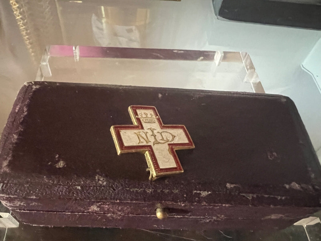 🔴 NLD Medaglie CROCE ROSSA CARITAS per giacca camicia smalti segna nome VINTAGE