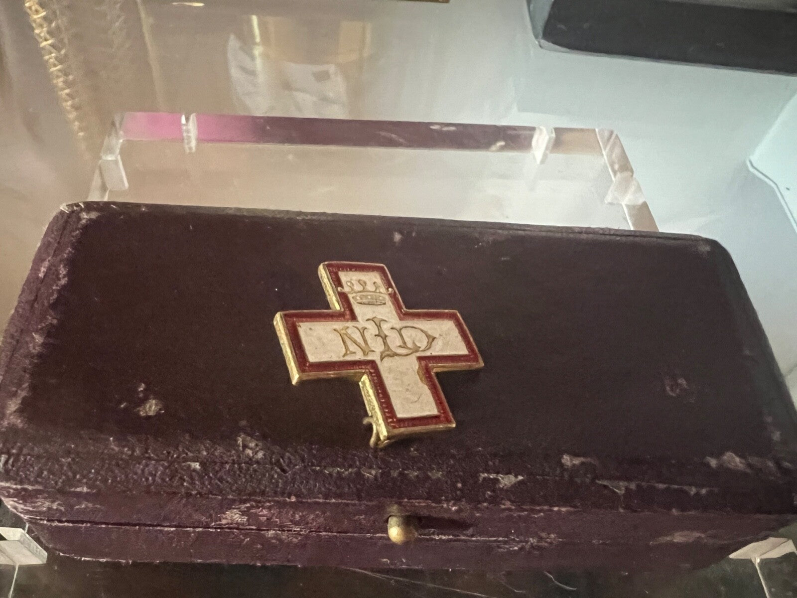 🔴 NLD Medaglie CROCE ROSSA CARITAS per giacca camicia smalti segna nome VINTAGE