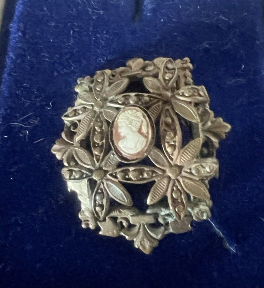🔴 Spilla FIORE CAMMEO da giacca foulard cesellata 3x 3,5 centimetri vintage