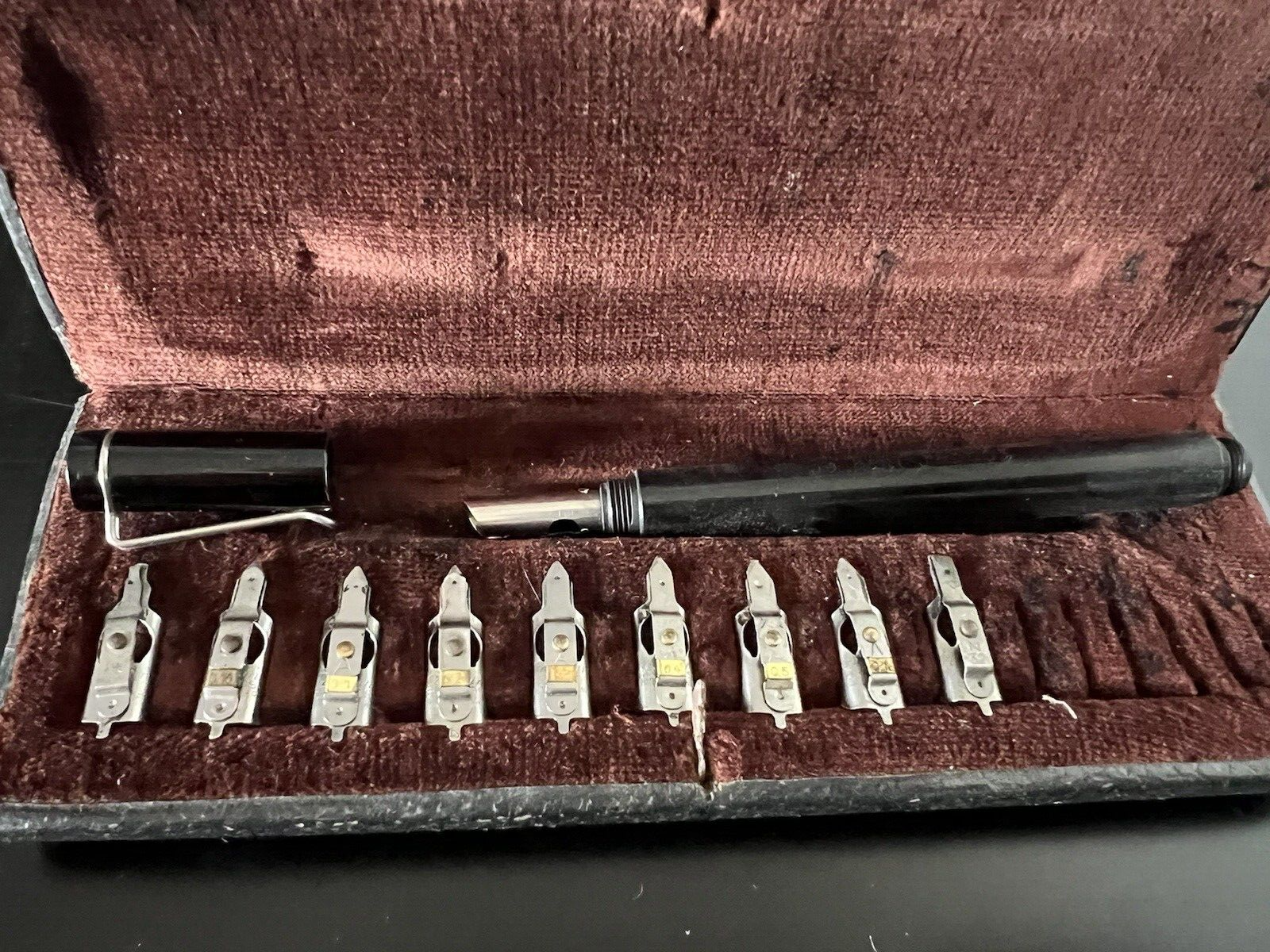 🔴 PELIKAN GRAPHOS penna stilografica con astuccio e pennini vintage