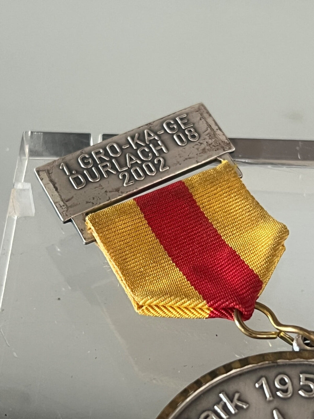 🔴 MARCO TEDESCO medaglia metallo argentata con nastrino e spilla VINTAGE