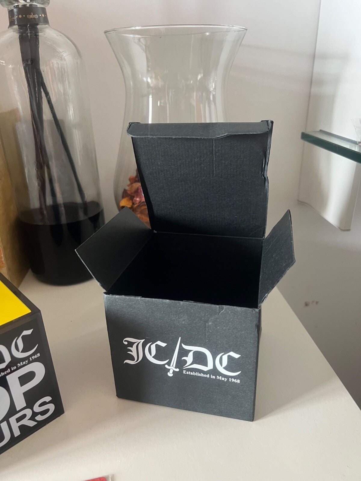 🔴 JEAN CHARLES DE CASTELBALJAC POP HOURS Uhrenbox mit Garantie 