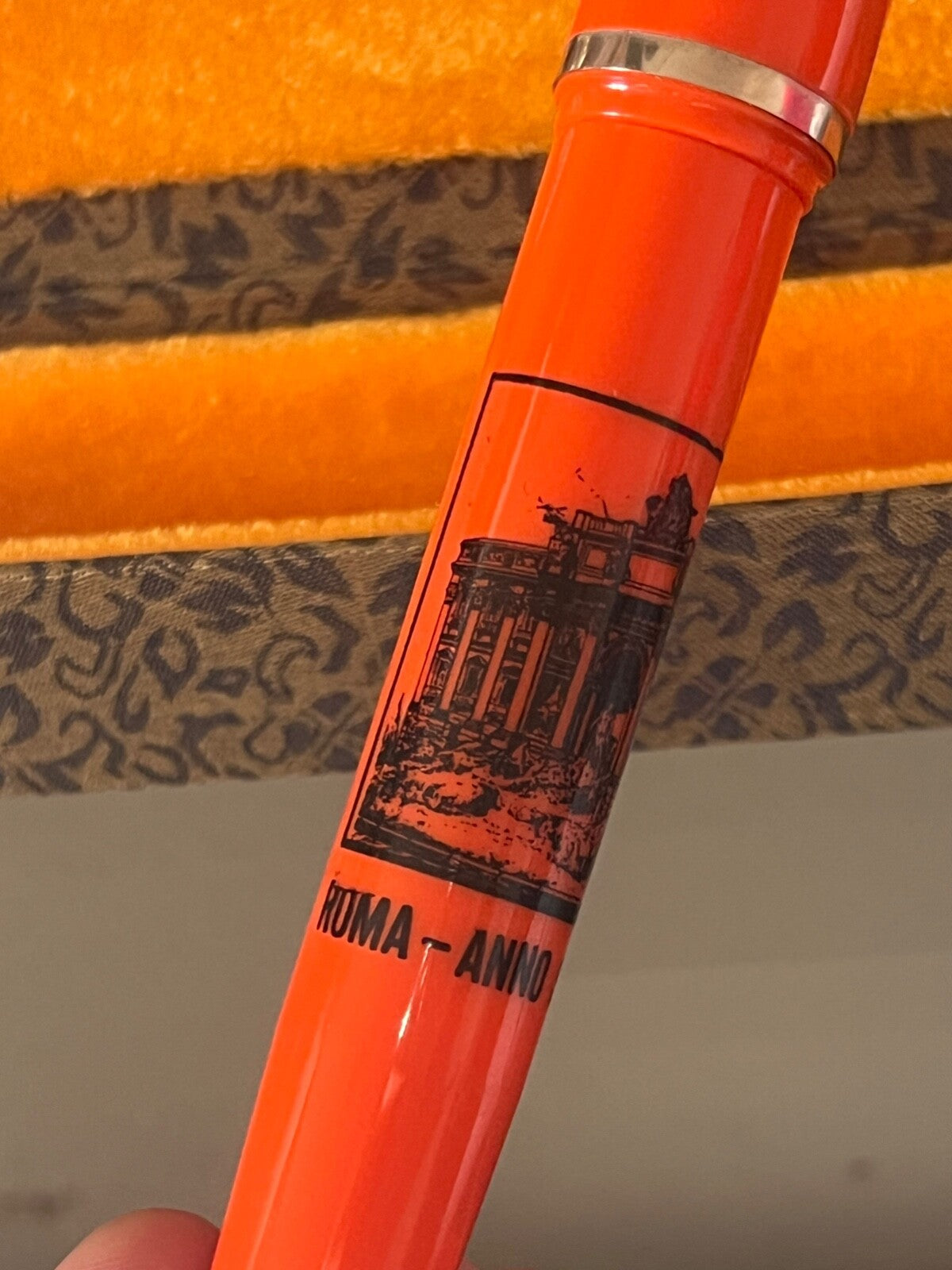 🔴 GIUBILEO penna sfera ROMA ANNO SANTO 1975 arancione formato GIGANTE vintage