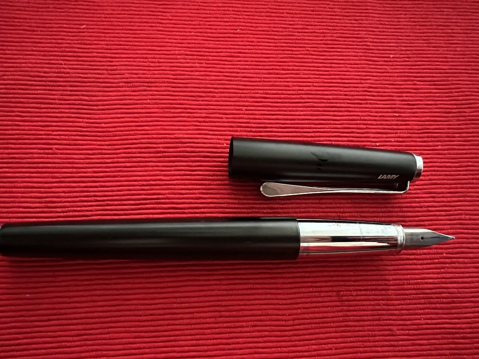 🔴 LAMY penna stilografica STUDIO lacca nera a cartuccia pennino MK scrive