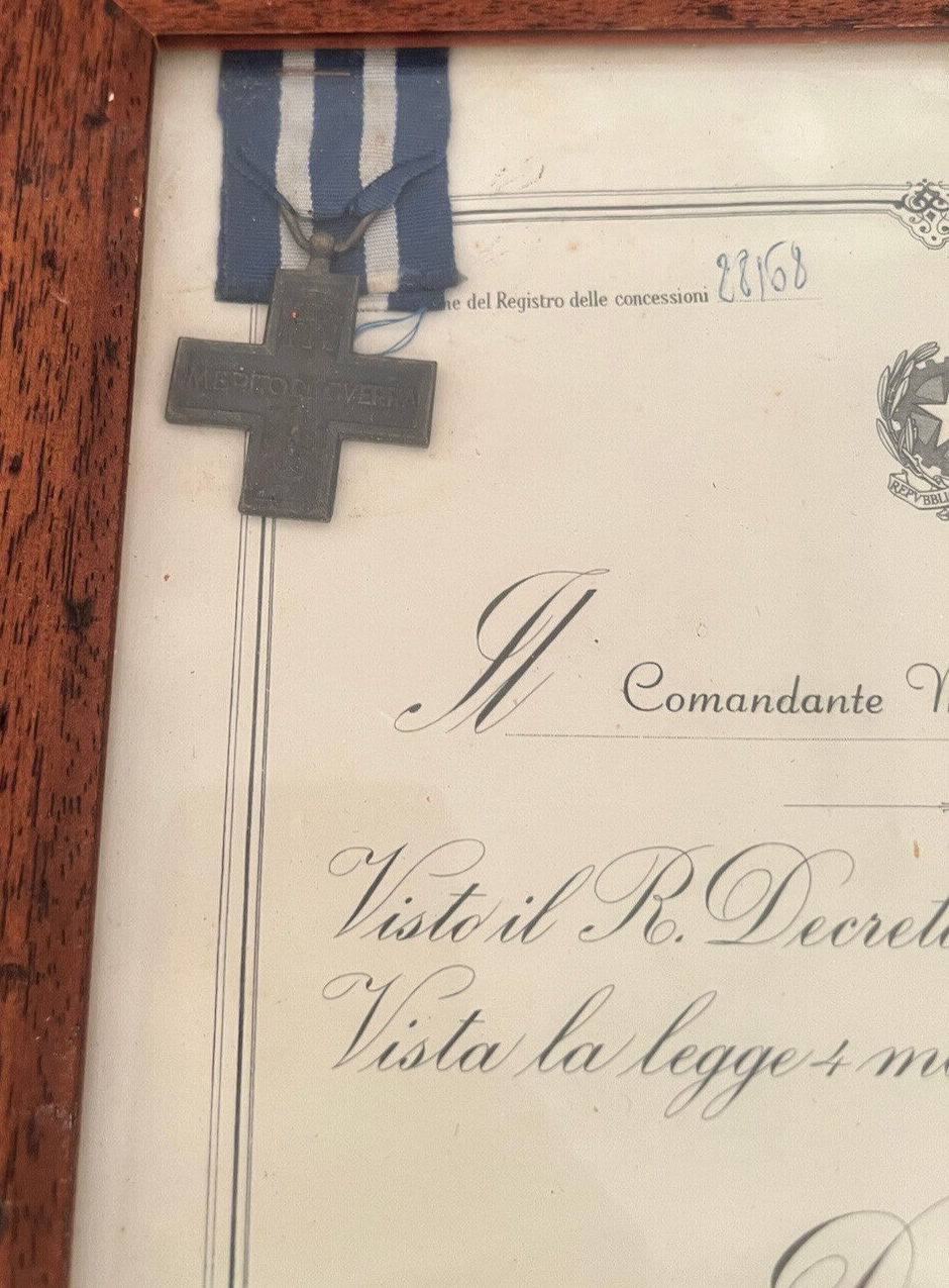 🔴 Attestato MERITO E CROCE guerra Italia Germania 1966 quadro timbri ORIGINALE