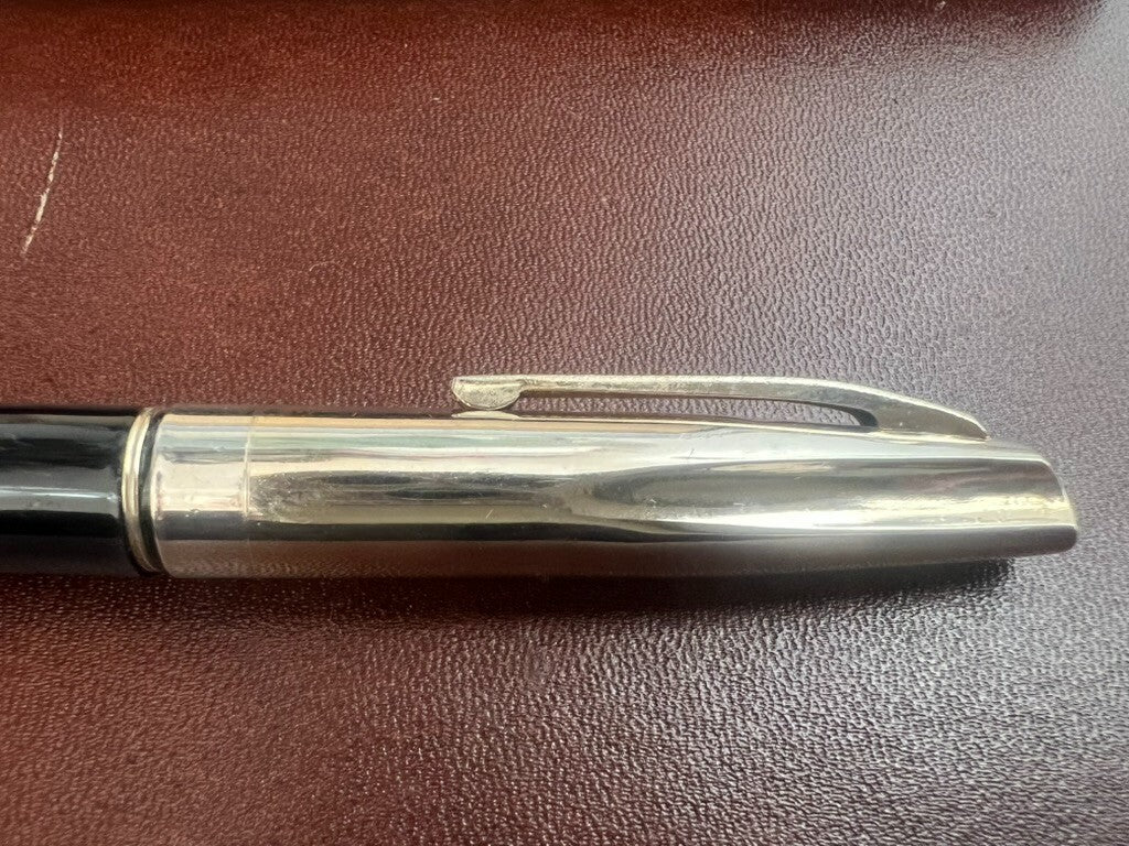 🔴 Penna stilografica nera a pistone pennino aerodinamico ORO scrive vintage E