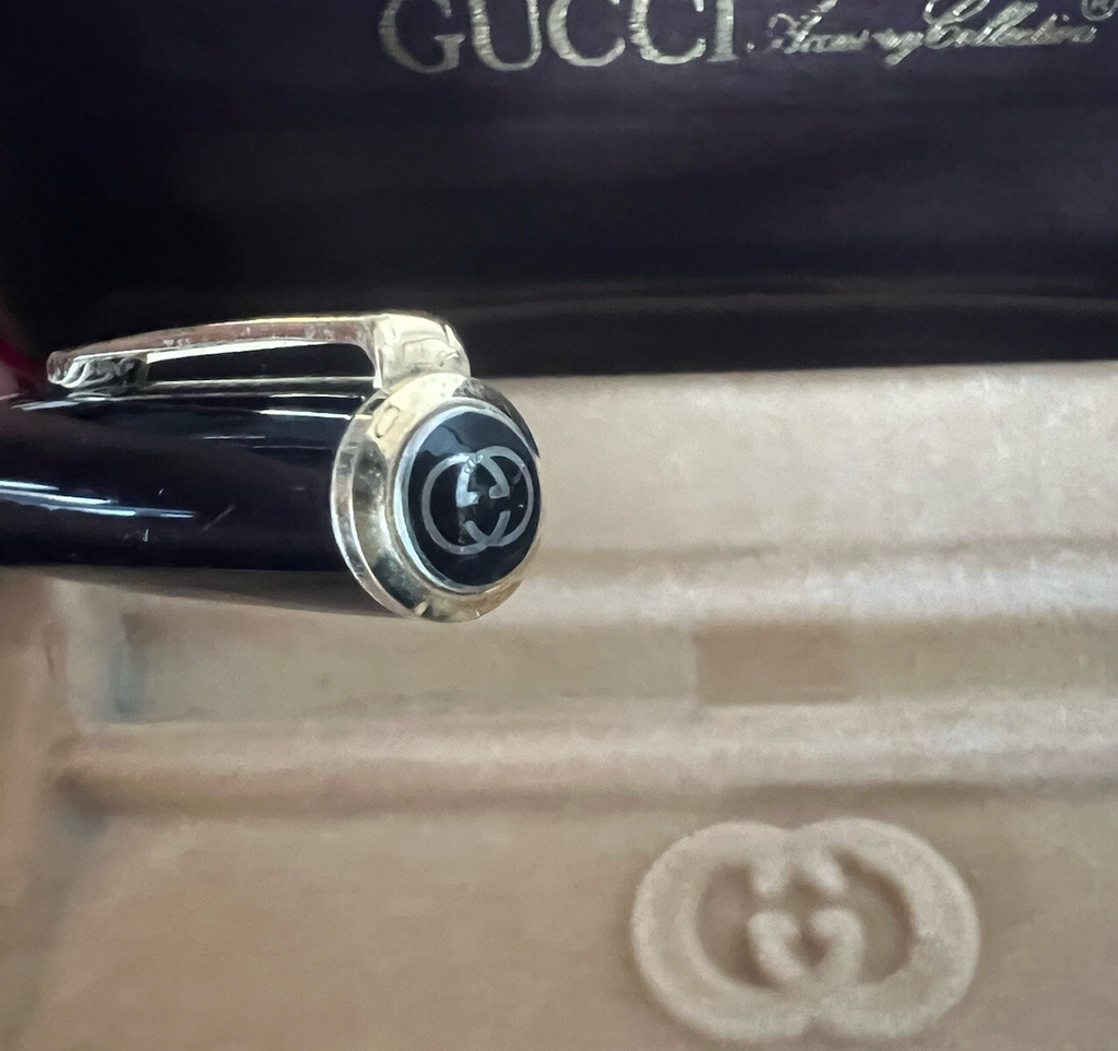 Gucci Stylo-Plume Stylo à Plume Résine Noire A Cartouche M Trousse Garantie