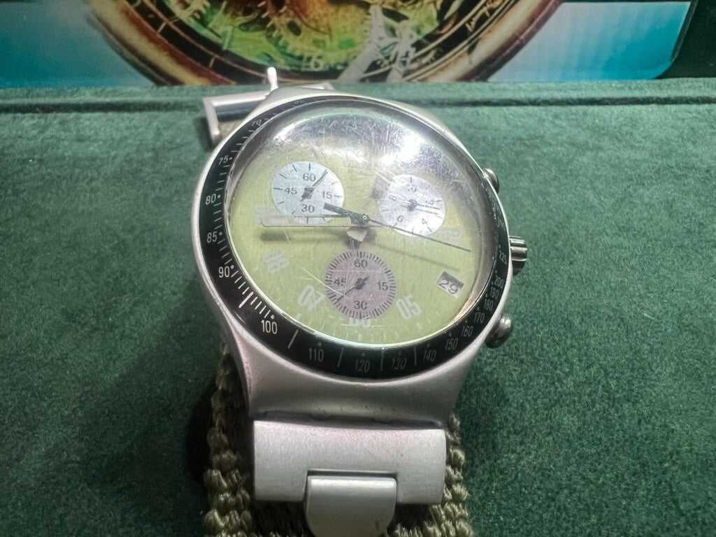 🔴 SWATCH orologio polso chrono CORAGGIOSO verde militare cinturino tessuto