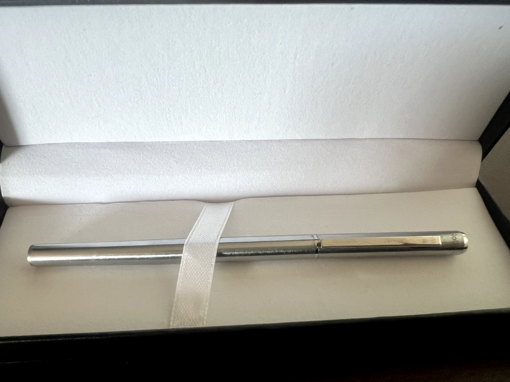 🔴 PELIKAN penna sfera cromata con refill roller scrive vintage