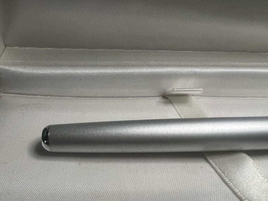 Inoxcrom Stylo-Plume Stylo à Plume Laque Aluminum à Cartouche Jamaisé Utilisé 