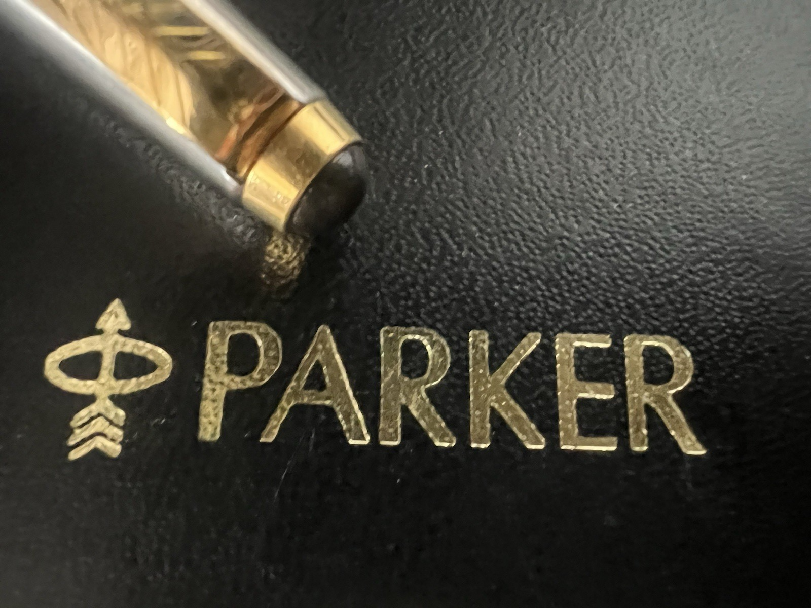 🔴 PARKER penna sfera 45 Custom Flighter De Luxe cabochon nero vintage Made UK