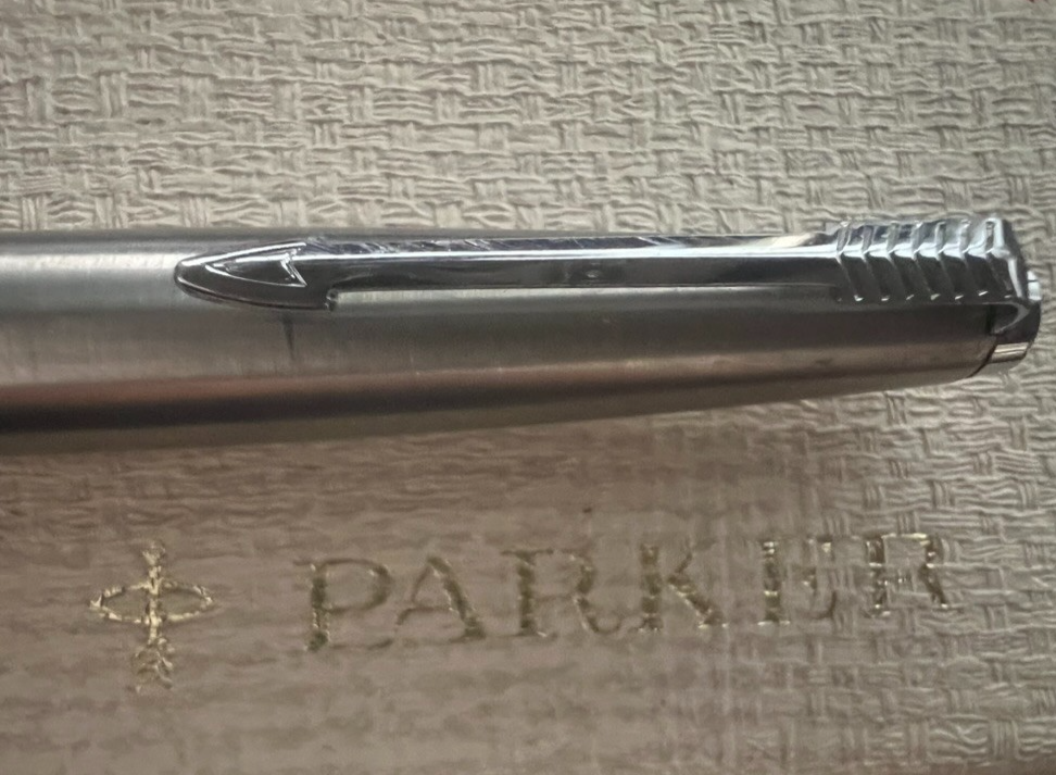 🔴 PARKER 45 penna stilografica cromata a cartuccia pennino M scrive vintage