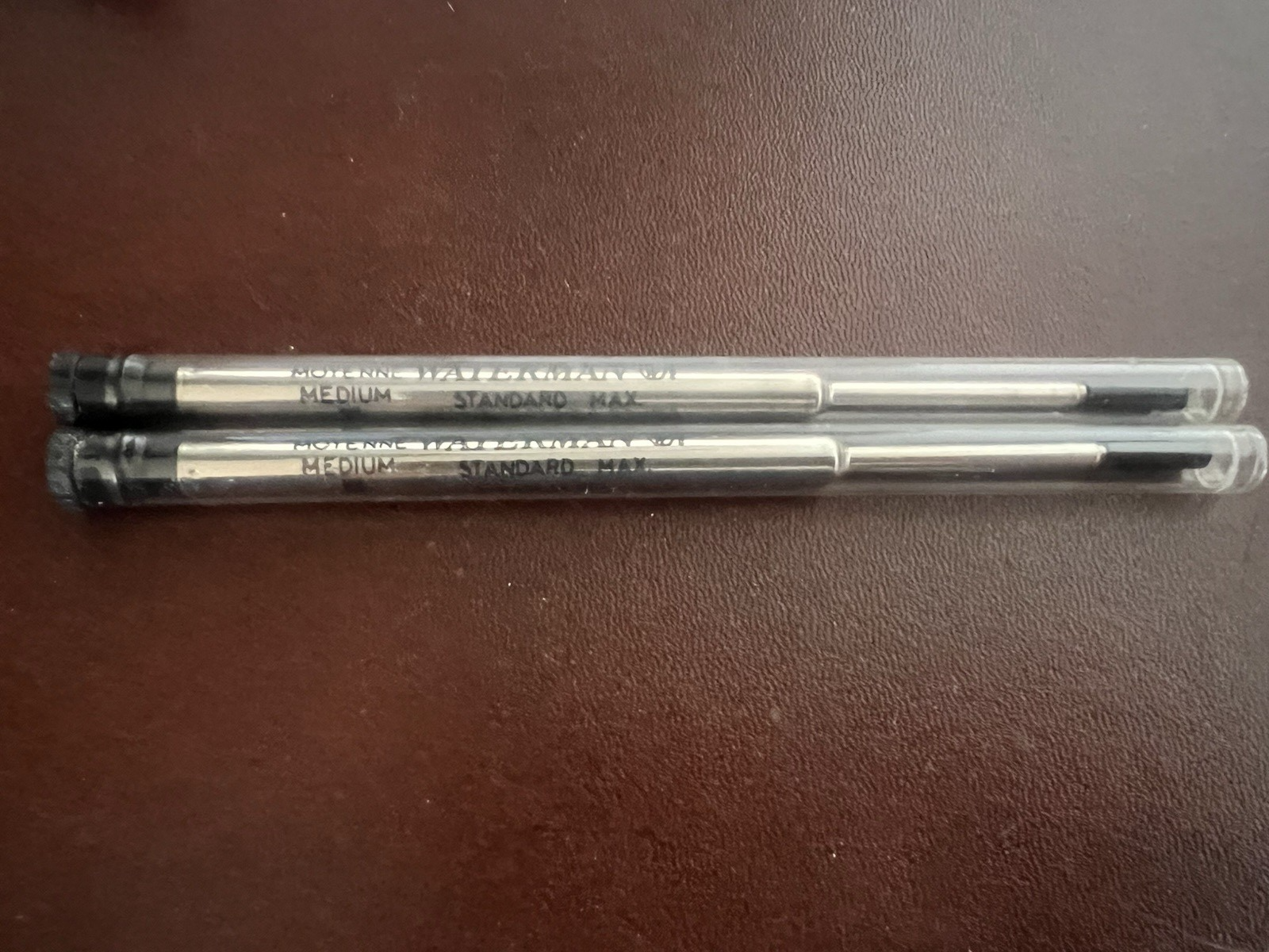 🔴 WATERMAN refill penna sfera inchiostro NERO Medio ricarica ricambio 2 PEZZI