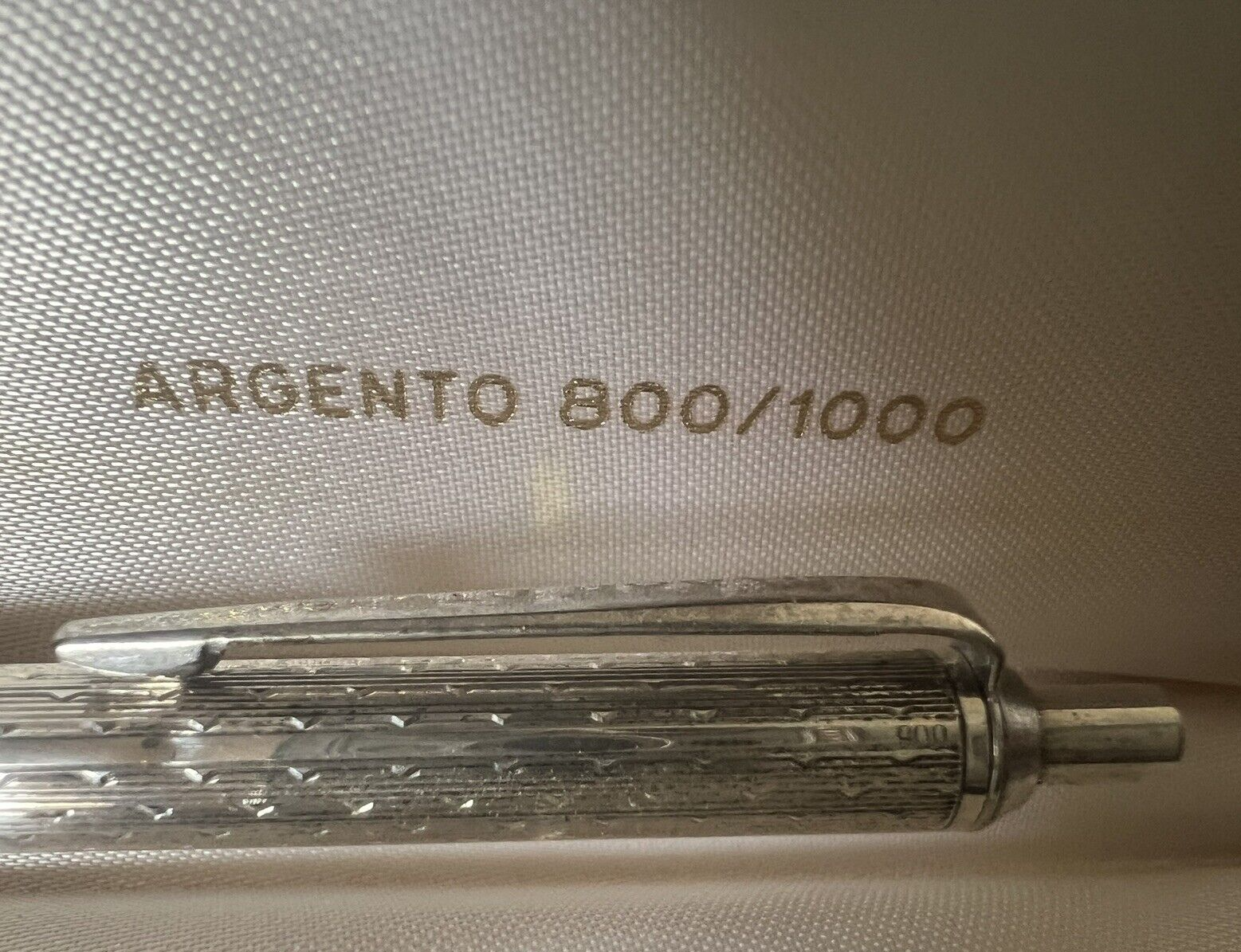🔴 Penna sfera ARGENTO 800 massiccio corpo guillocchè bassorilievo vintage 24