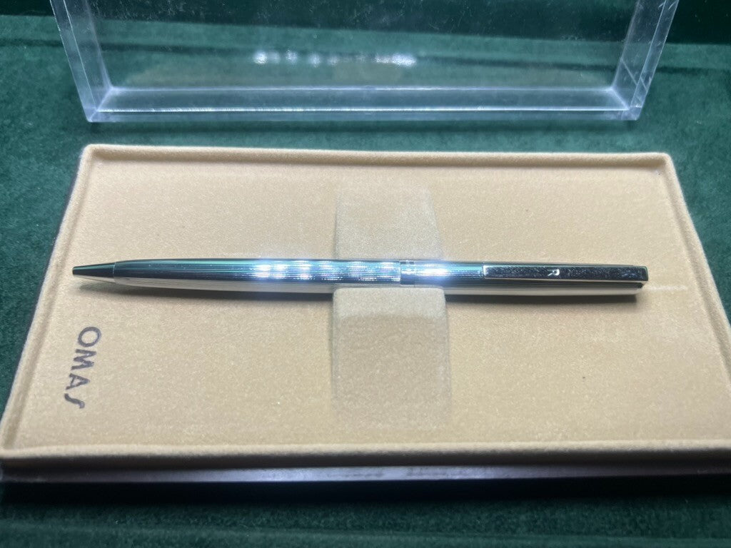 🔴 OMAS penna sfera cromata a righe Rinascimento scrive con astuccio