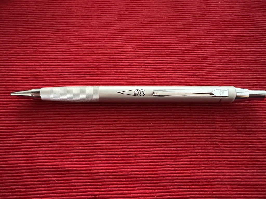 🔴 PELIKAN mechanical pencil satin chrome plated METAL lead 0.5 writes 