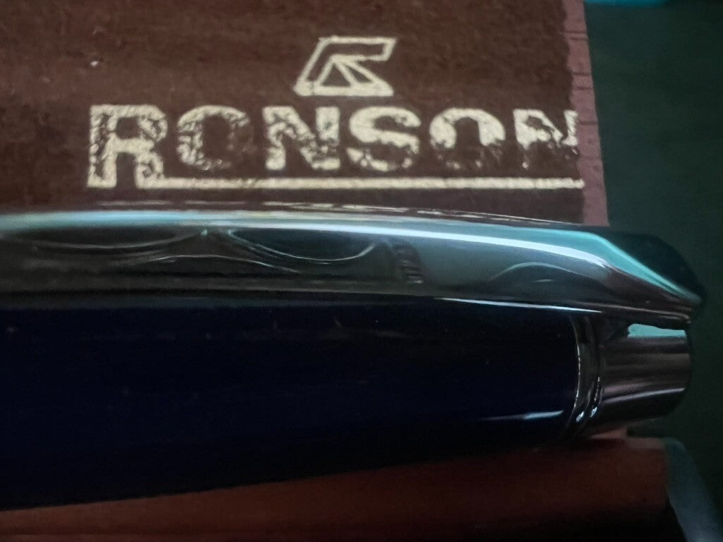 Ronson Stylo-Plume Sphère Laque Bleu Cobalt Profils Chrome Écrit